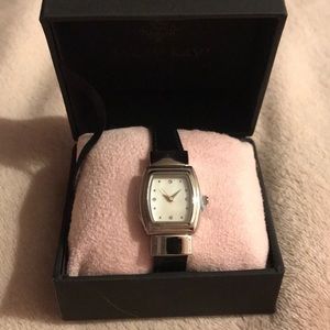 Mary Kay Watch ❤️ CLOSET CLOSING ❤️